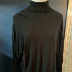 🧡New York & Company Turtleneck Sweater🧡